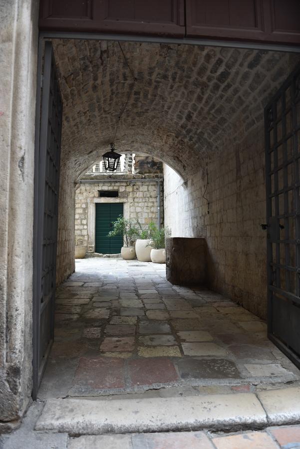 Apartment Miguel Kotor Luaran gambar