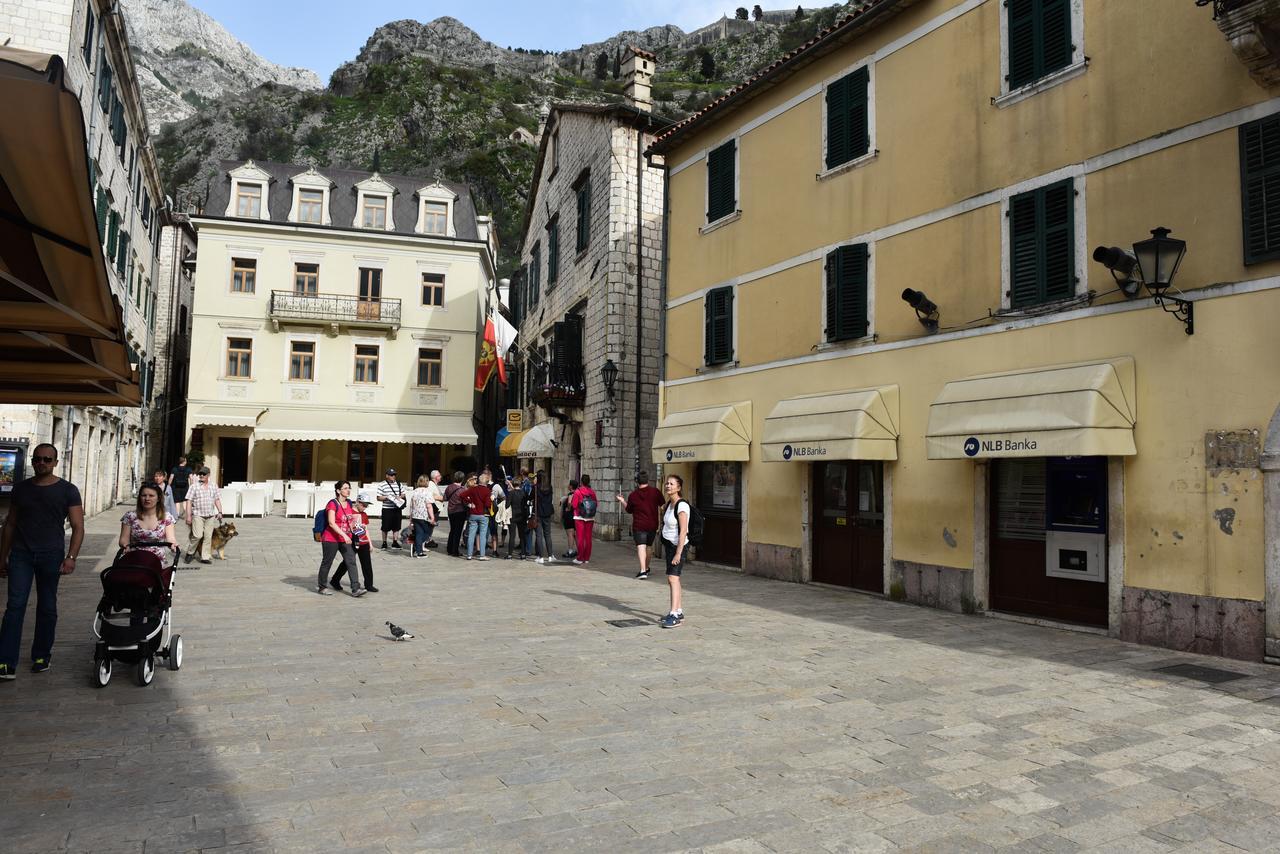 Apartment Miguel Kotor Luaran gambar